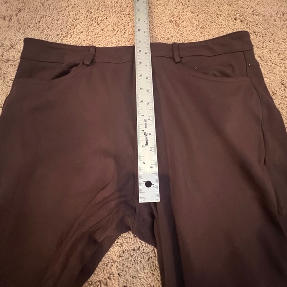 Large Michael kors MK stretchy knit pants brown - Picture 9 of 12